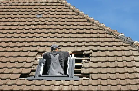Pose de velux - Saint-Clément